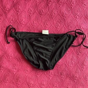 XL Old Navy tie-side black bikini bottoms